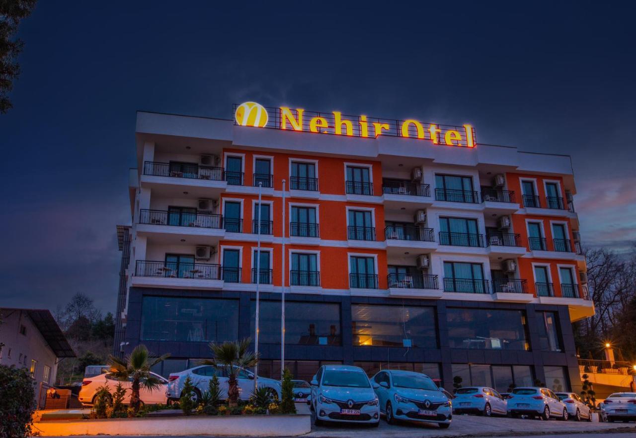 Nehir Otel Pelitli  Екстериор снимка