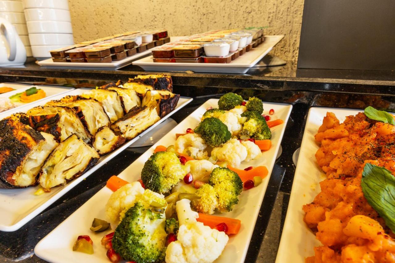 Nehir Otel Pelitli  Екстериор снимка
