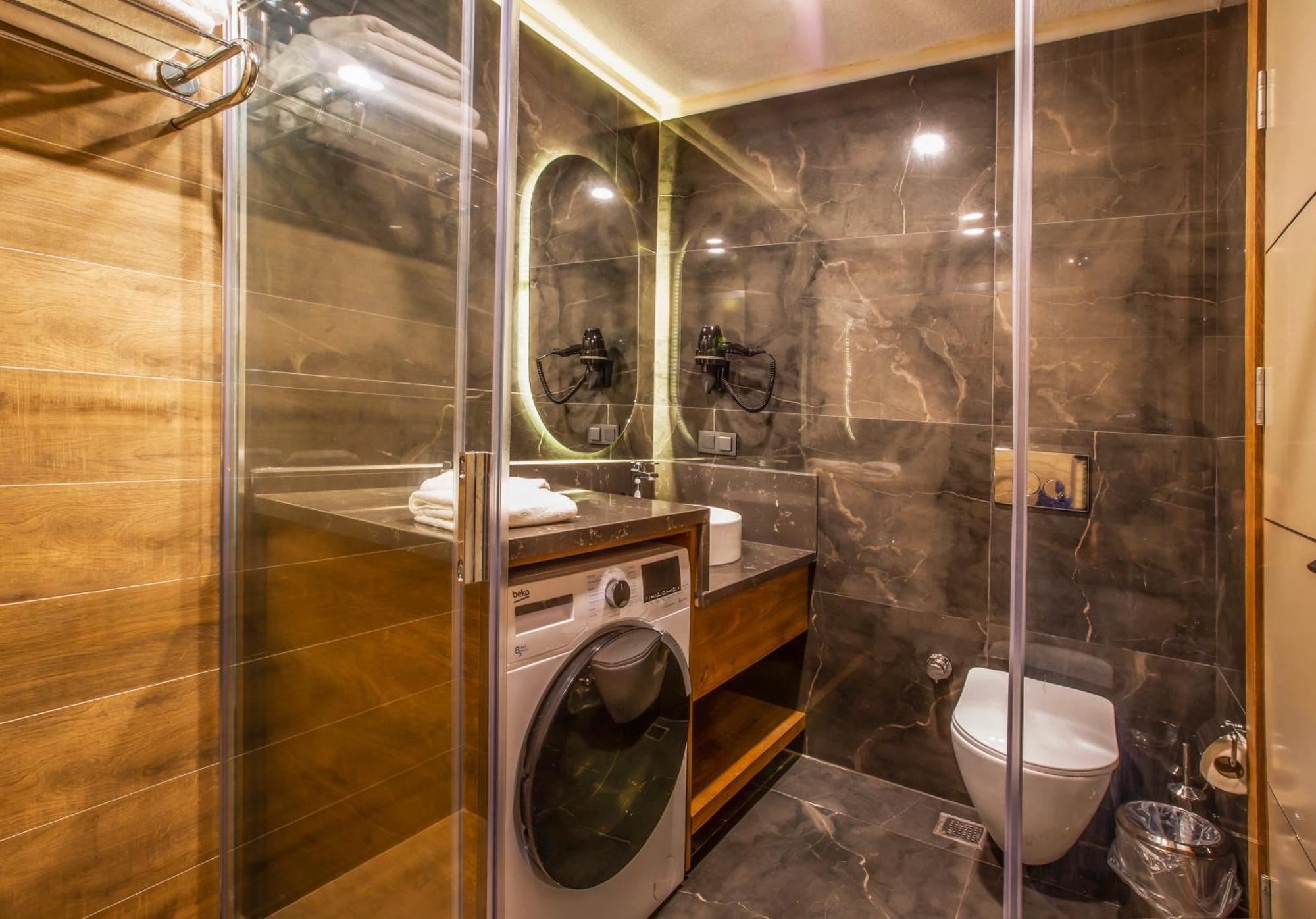 Nehir Otel Pelitli  Екстериор снимка