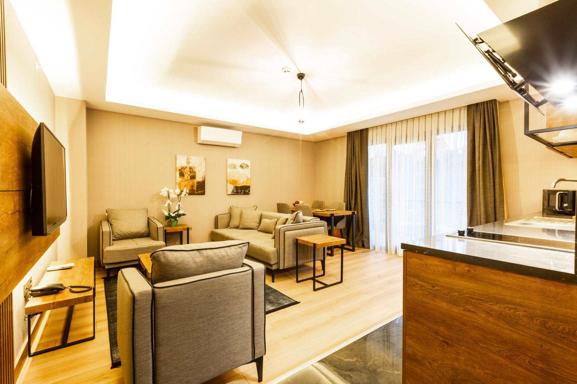 Nehir Otel Pelitli  Екстериор снимка