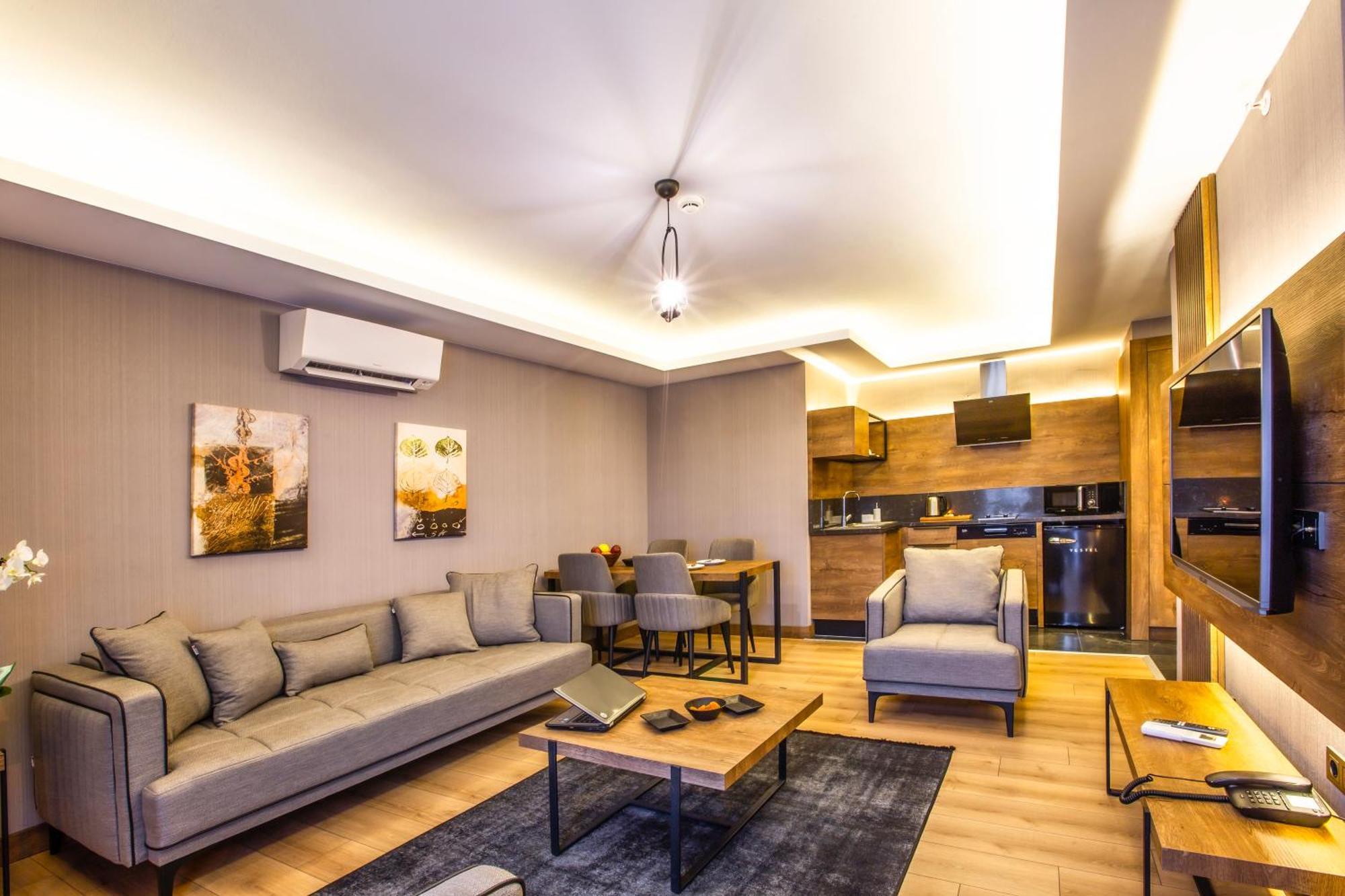 Nehir Otel Pelitli  Екстериор снимка